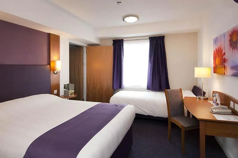 Premier Inn Huddersfield Central